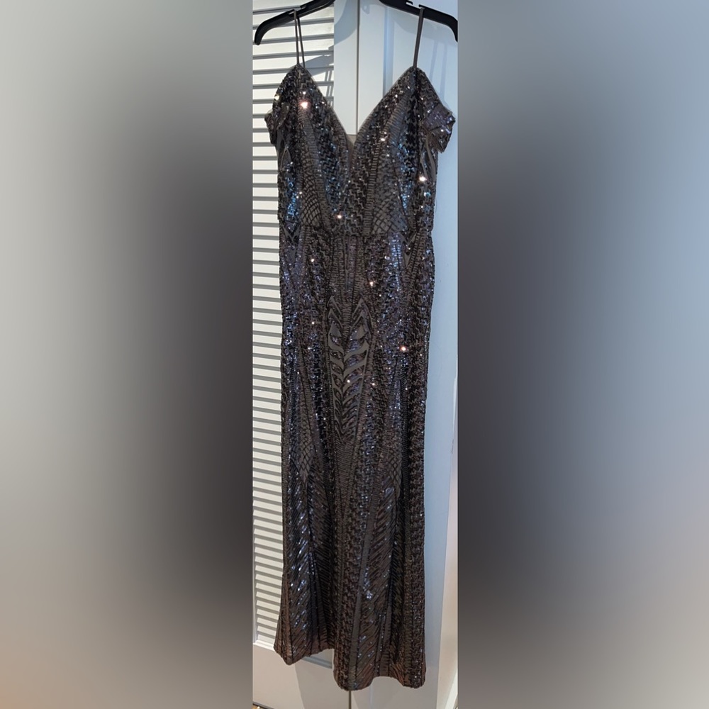 Black Sequin V-Neck Evening Dress